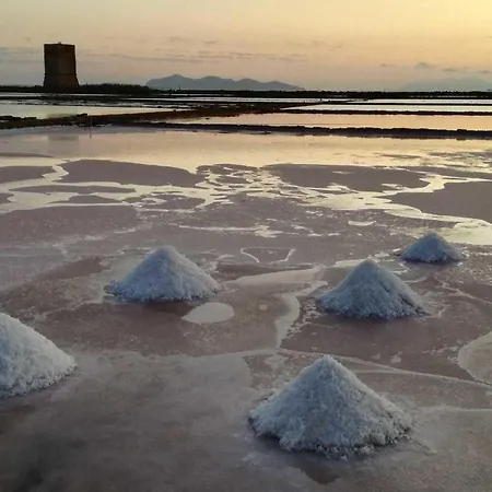 Kantune לינה וארוחת בוקר 4*